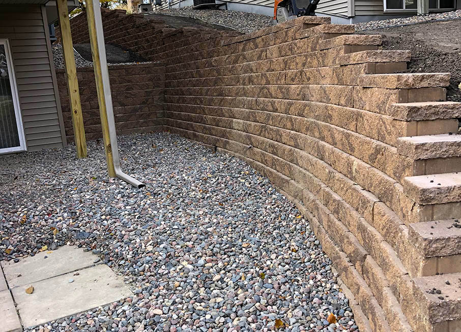 large curved retaining wall